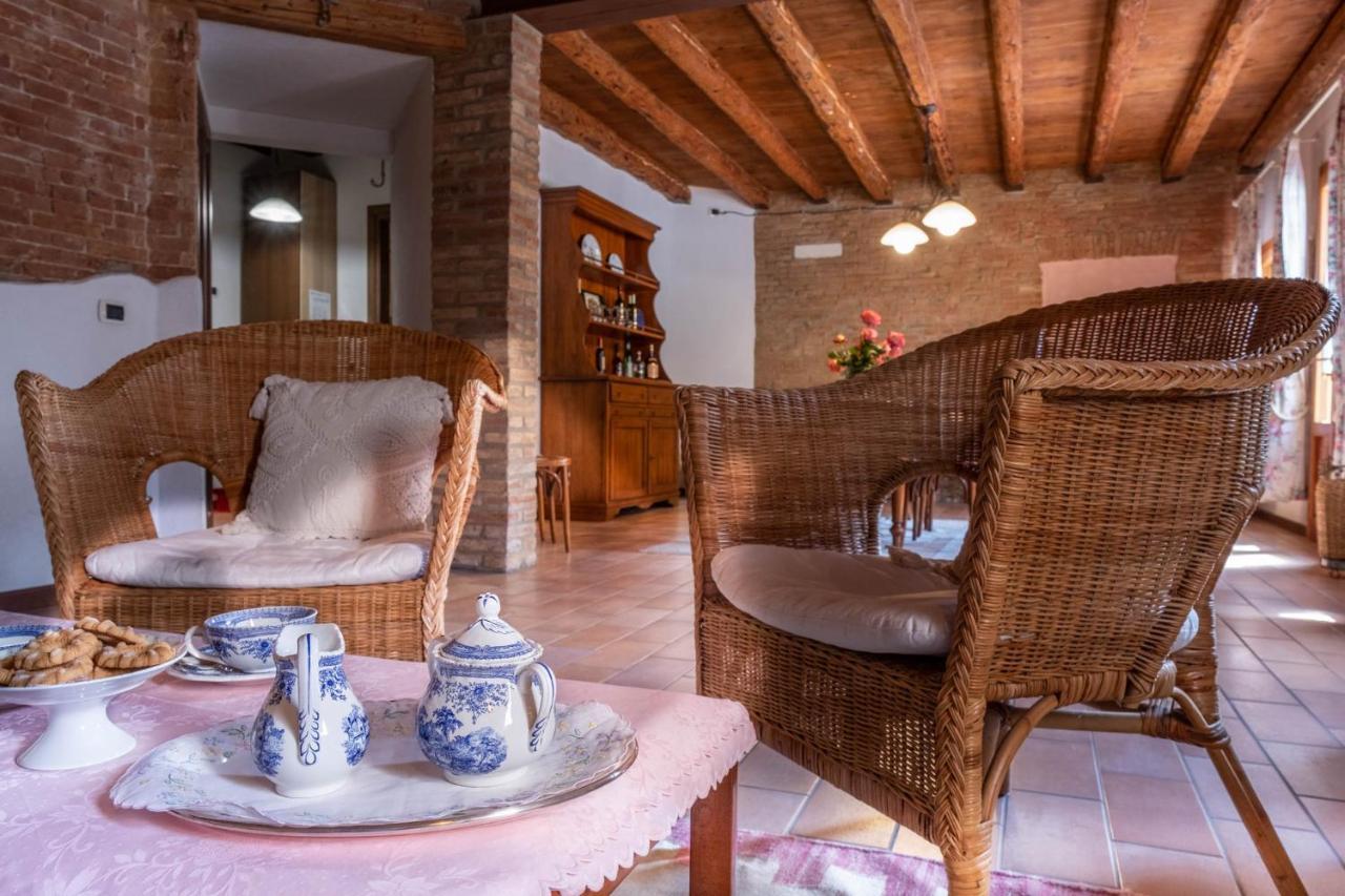 Agriturismo Le 4 Rose Vescovana Εξωτερικό φωτογραφία